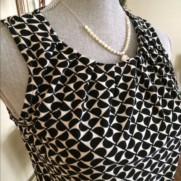 BR top - Picture 2 of 3